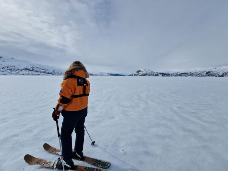 Arktis-Groenland-Skiausflug-in-die-Weiten.jpg-768x576-luxus-kreuzfahrt-hamburg
