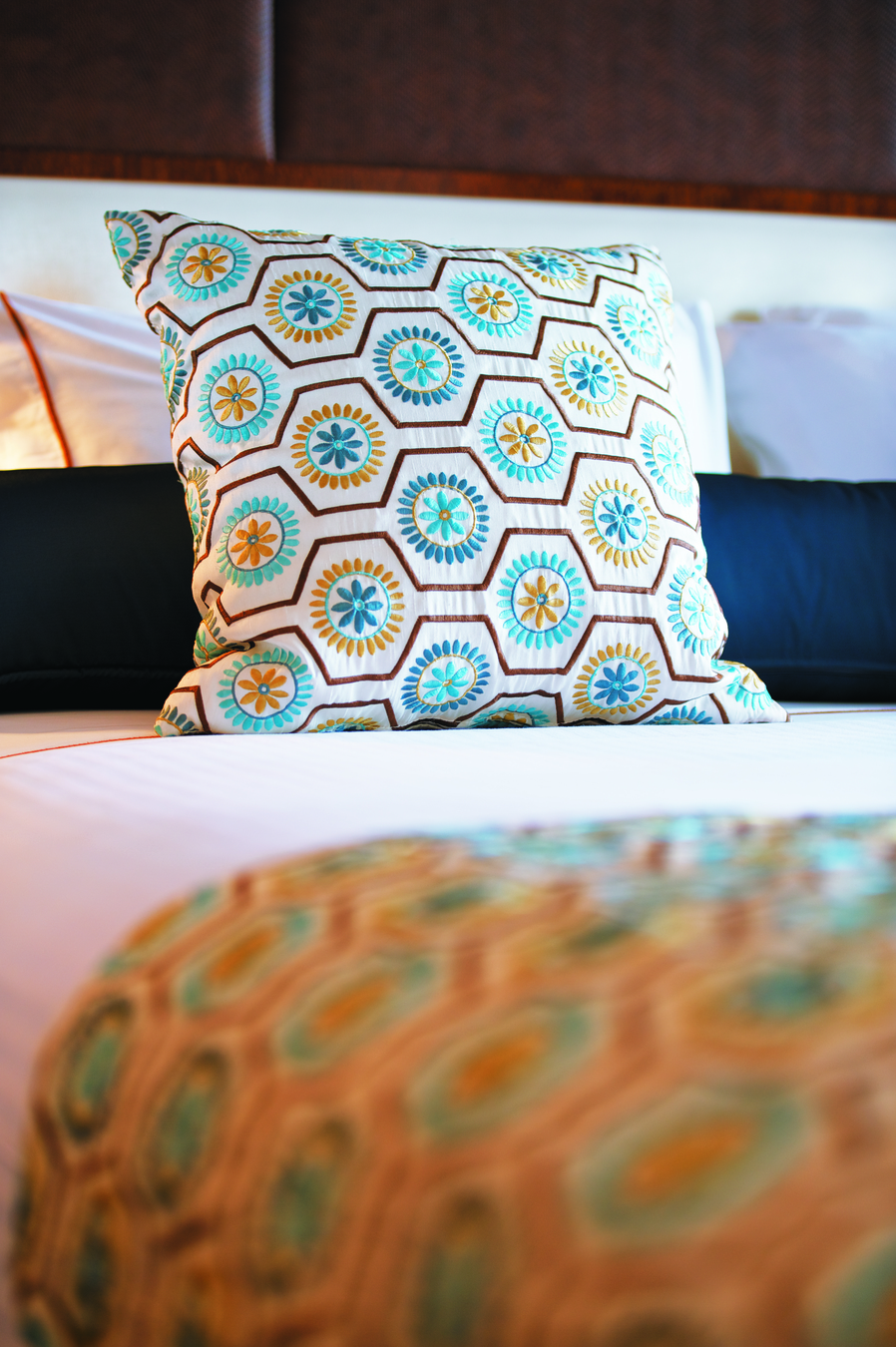 Paul Gauguin - Bedside