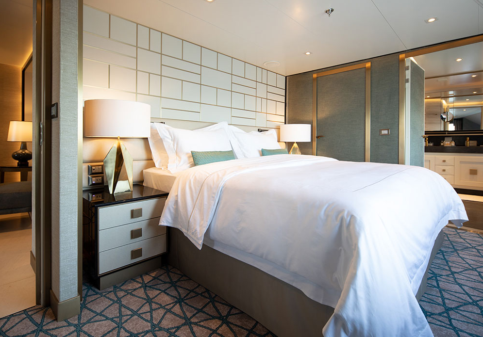 Seven Seas Splendor - Splendor Suite Schlafzimmer