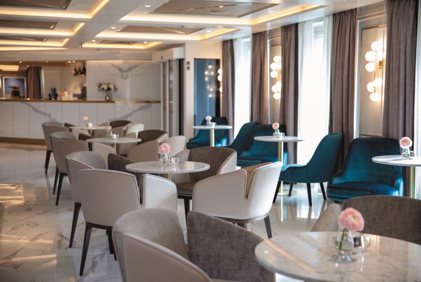 Seven Seas Splendor - Coffee Connection