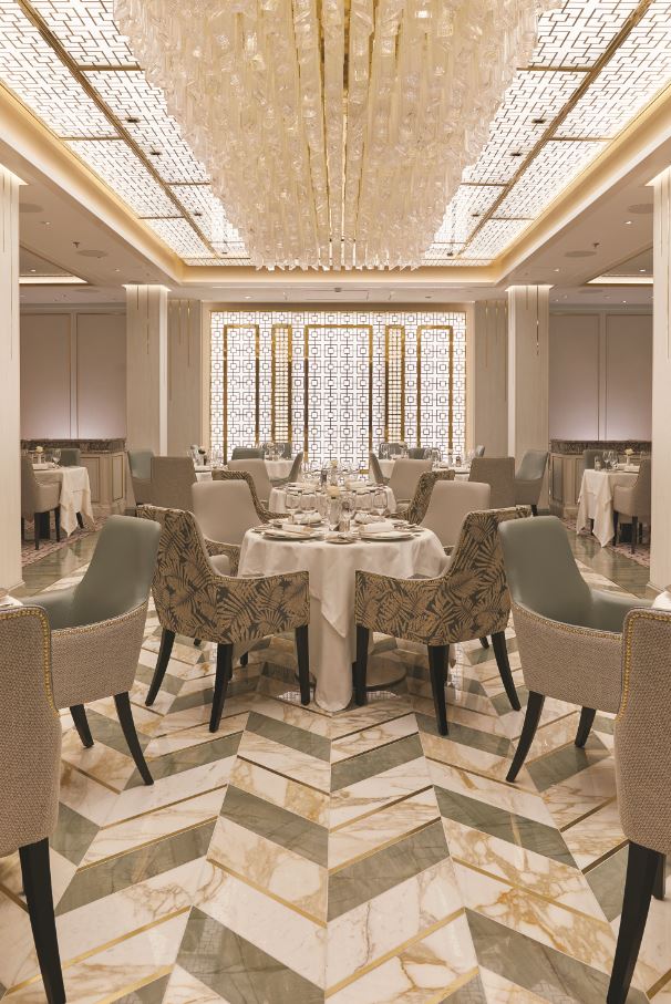 Seven Seas Splendor - Compass Rose Restaurant