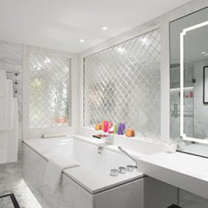 Crystal Mozart - Crystal Suite Bathroom