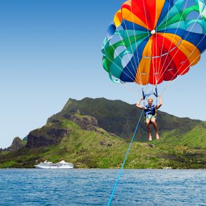 Paul Gauguin - Parasailing