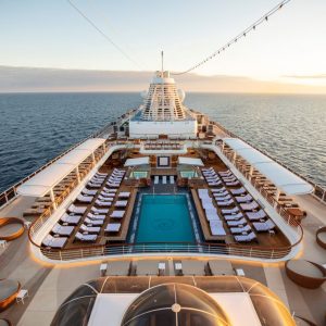 Seven Seas Splendor - Pool