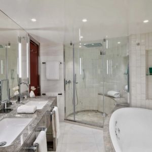 Seabourn Encore - Wintergarden Suite Bad