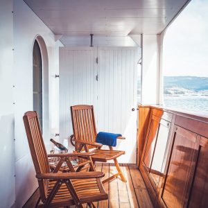 Cabins_Cat.-B_Balcony_37_sRGB_Pesqueira-min-1680x1120