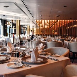 Diana - innen Restaurant