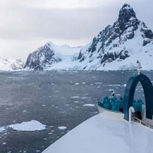 Minerva & Vega aussen Antarktis Swans Nest