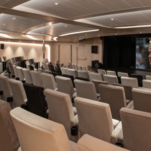 Ponant - Bougainville - Lektoren Lounge