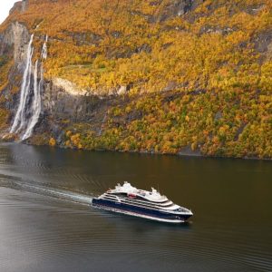 Ponant - Le Champlain - Außen 04