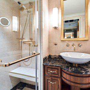 SeaCloudSpirit_DeLuxeOutsideCabin_No225_CatD_004-min-1680x1120