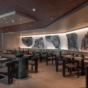 Silver Nova & Silver Ray - Restaurant Kaiseki 01